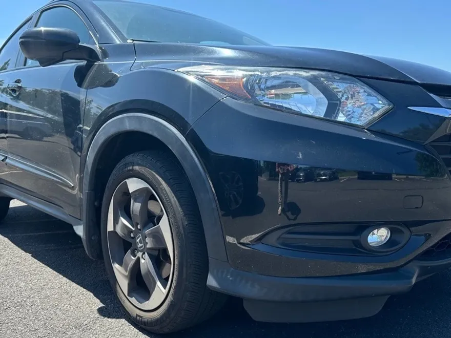 2018 Honda HR-V EX-L photo 1