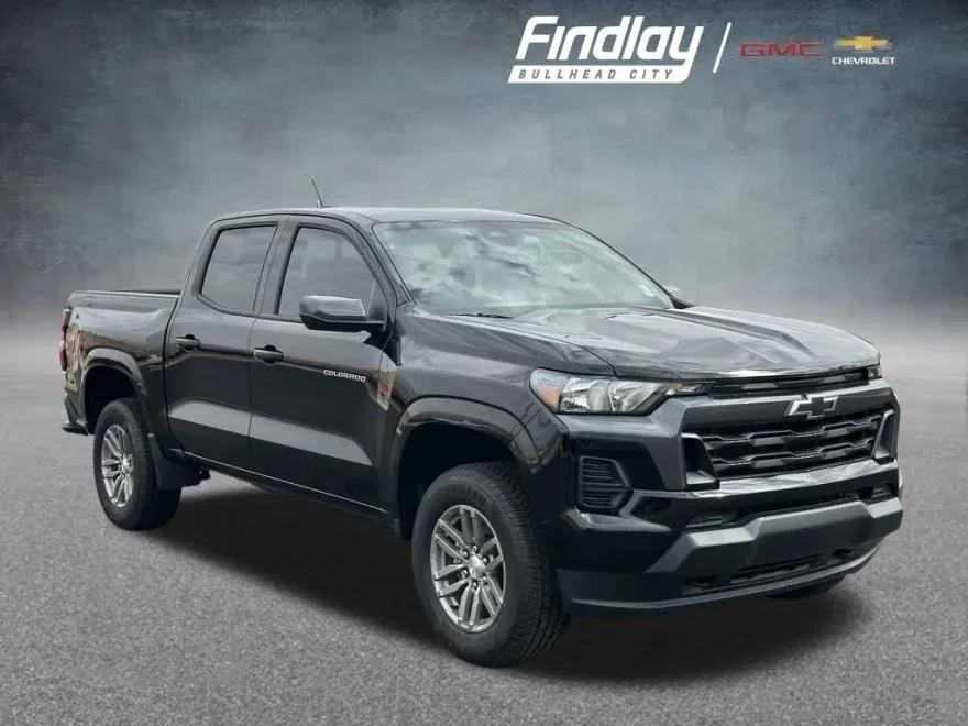 2025 Chevrolet Colorado Work Truck LT photo 1