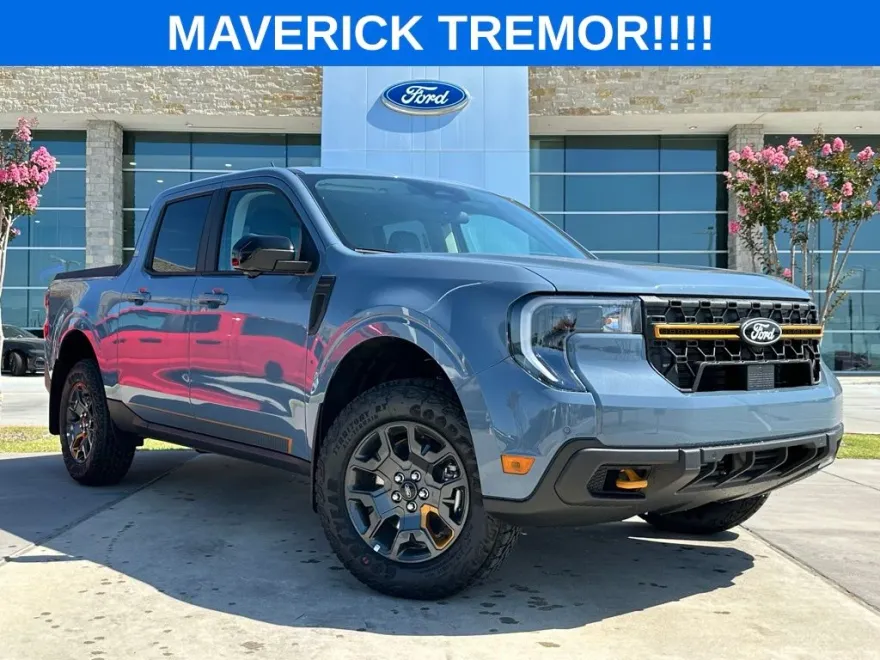 2025 Ford Maverick Tremor photo 1