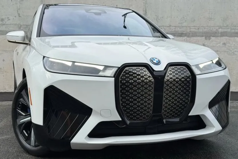 2022 Bmw iX xDrive50i photo 1