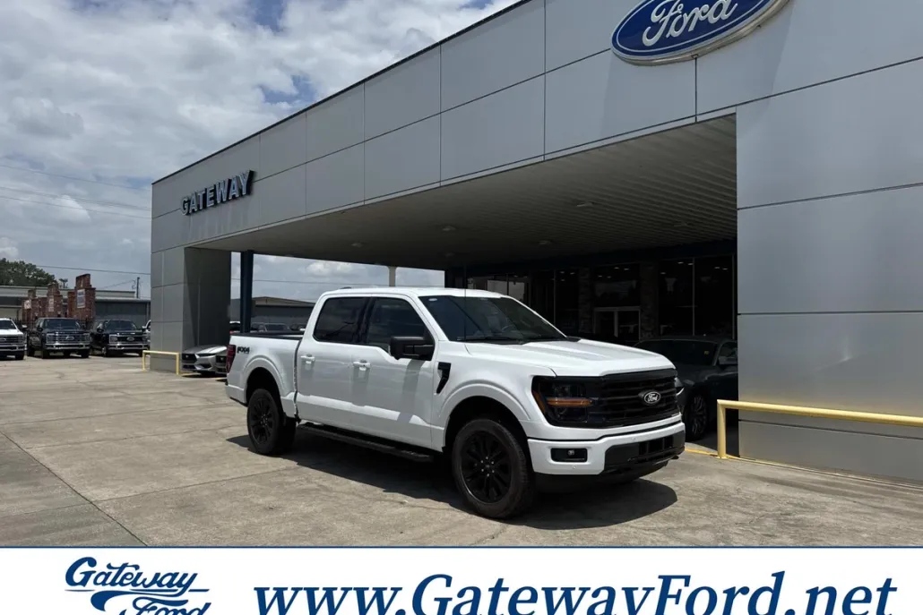 2025 Ford F-150 XLT photo 1