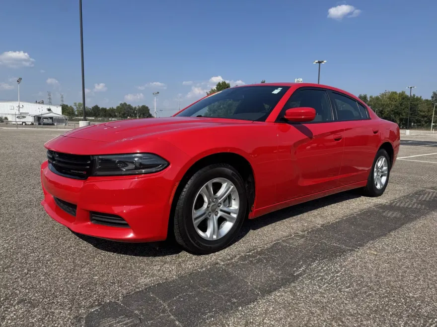 2022 Dodge Charger SXT photo 1