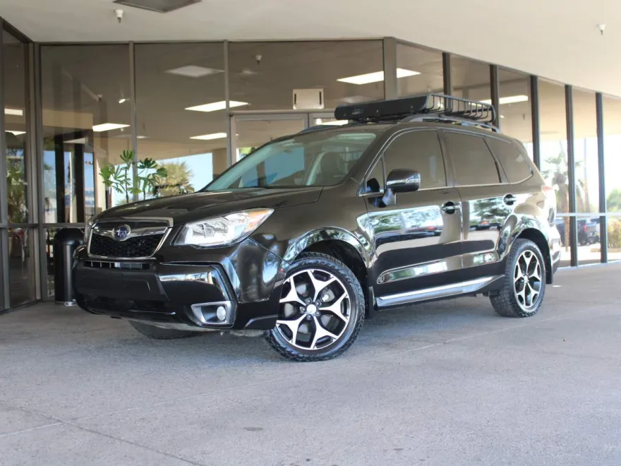 2015 Subaru Forester 2.0XT Touring photo 1