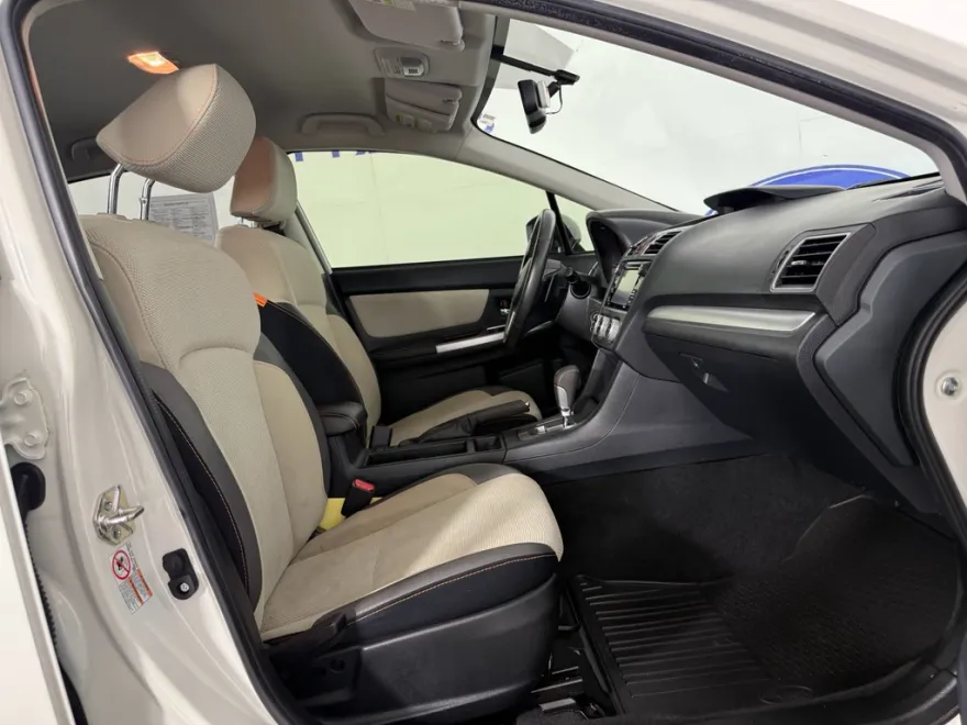 2016 Subaru Crosstrek Premium photo 1