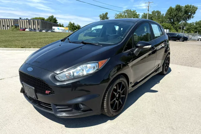 2014 Ford Fiesta ST photo 1