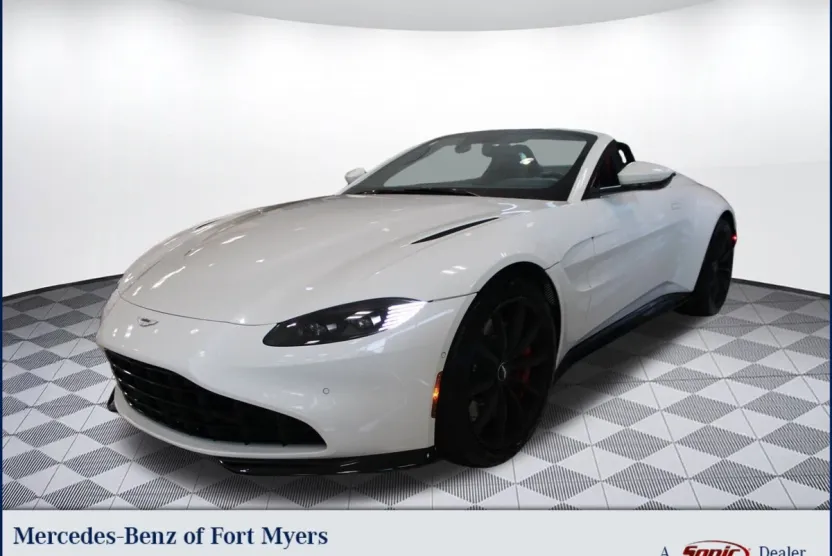 2021 Aston Martin Vantage Roadster photo 1