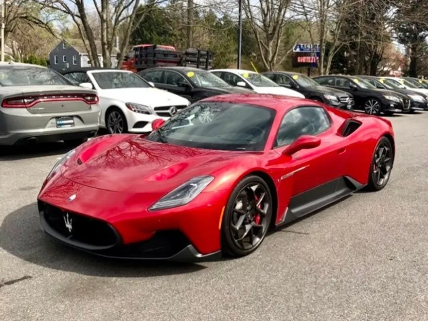2023 Maserati MC20 Base photo 1