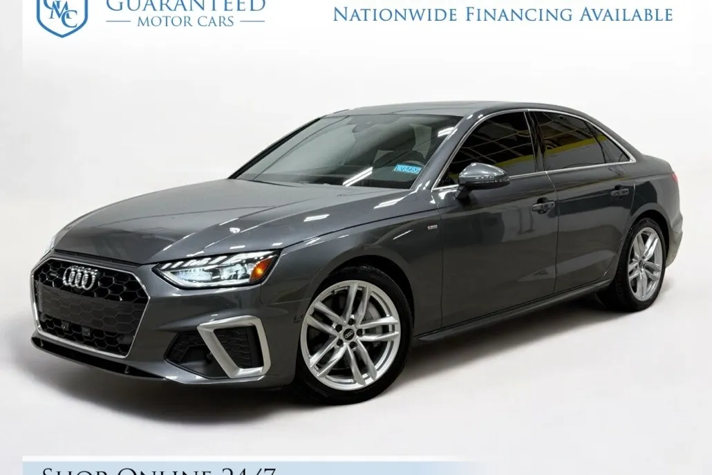 2022 Audi A4 45 S line Premium Plus photo 1