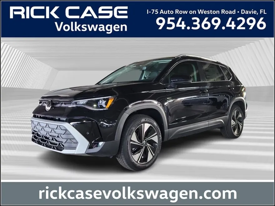 2025 Volkswagen Taos SE photo 1