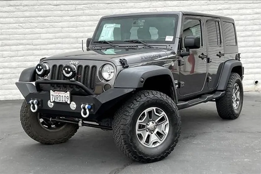 2017 Jeep Wrangler Unlimited Sport photo 1