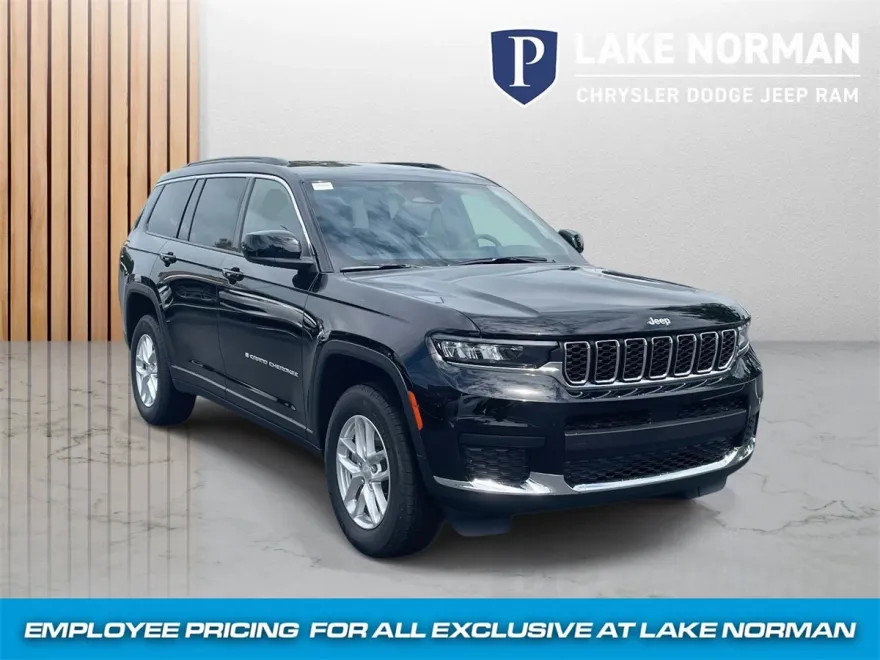 2025 Jeep Grand Cherokee Laredo photo 1