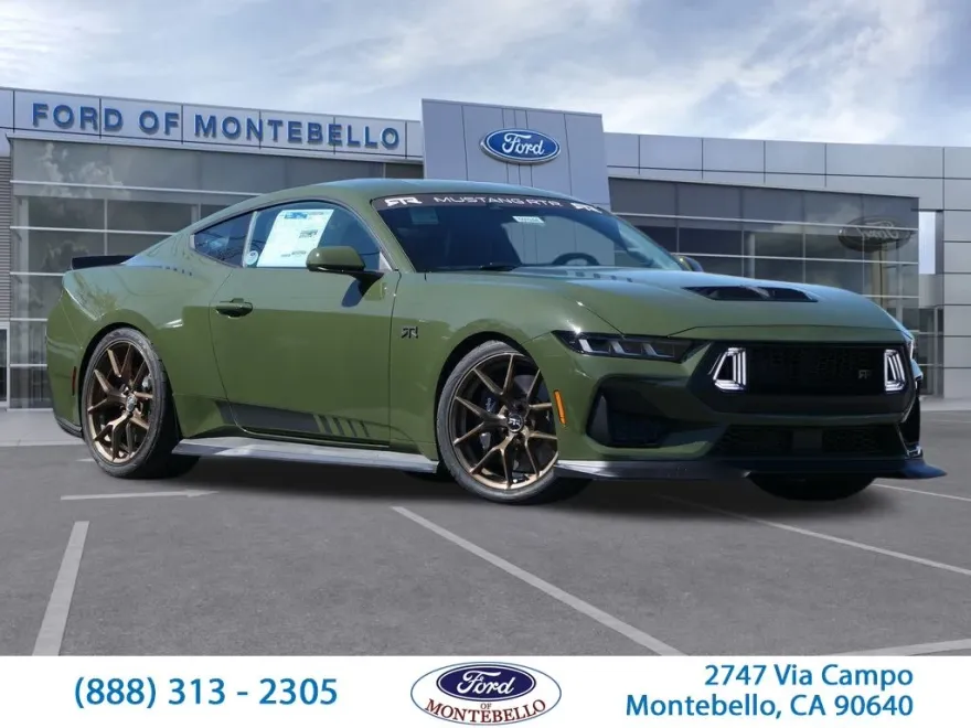 2025 Ford Mustang GT photo 1