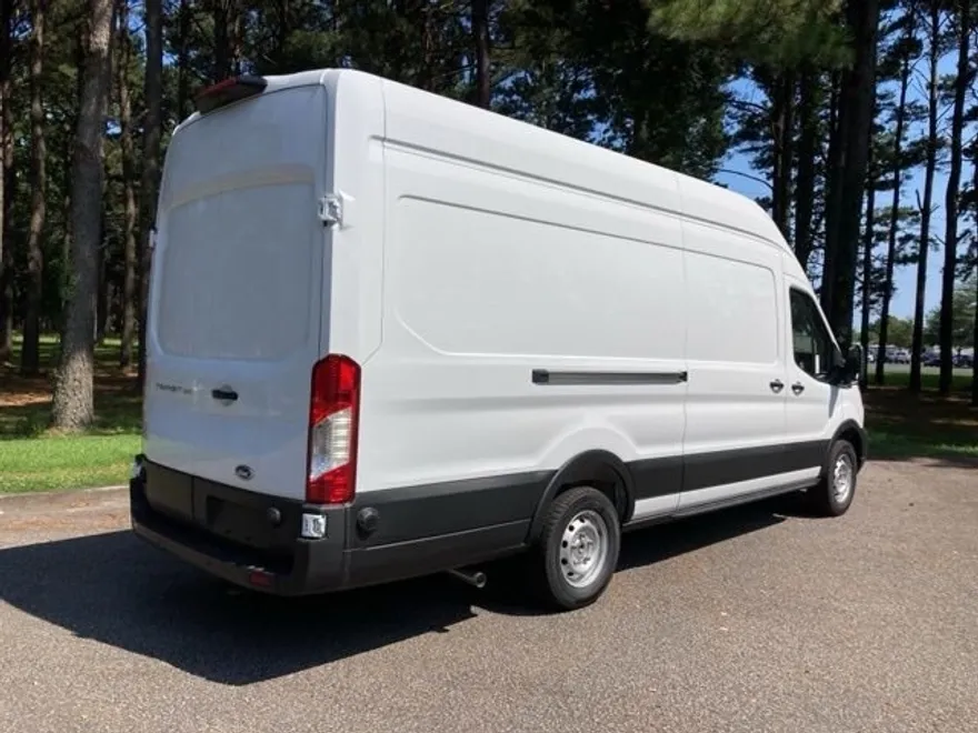 2025 Ford Transit Cargo Van photo 1