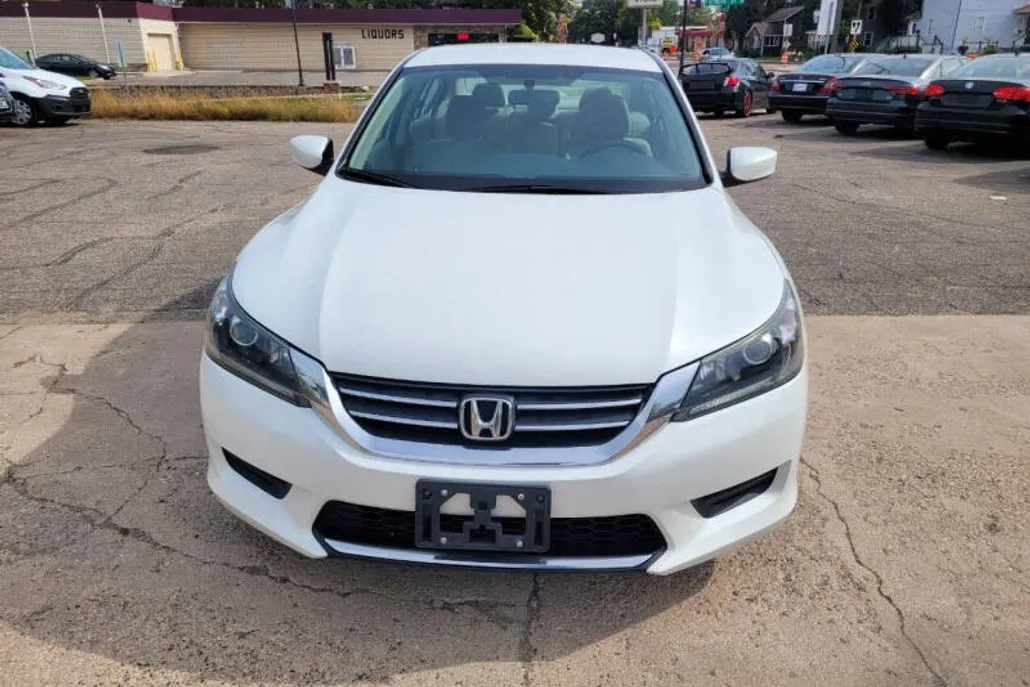 2014 Honda Accord LX photo 1