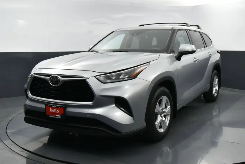 2020 Toyota Highlander L photo 1