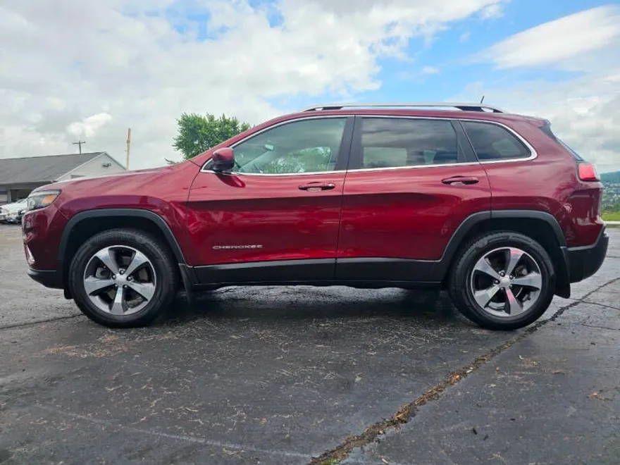 2020 Jeep Cherokee Limited photo 1
