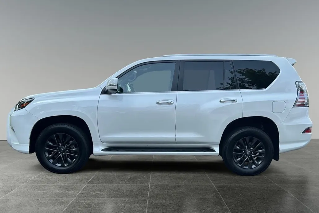 2022 Lexus GX 460 Premium photo 1