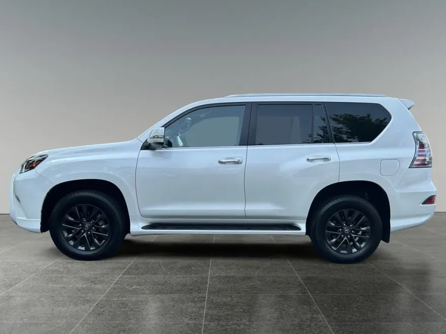 2022 Lexus GX 460 Premium photo 1