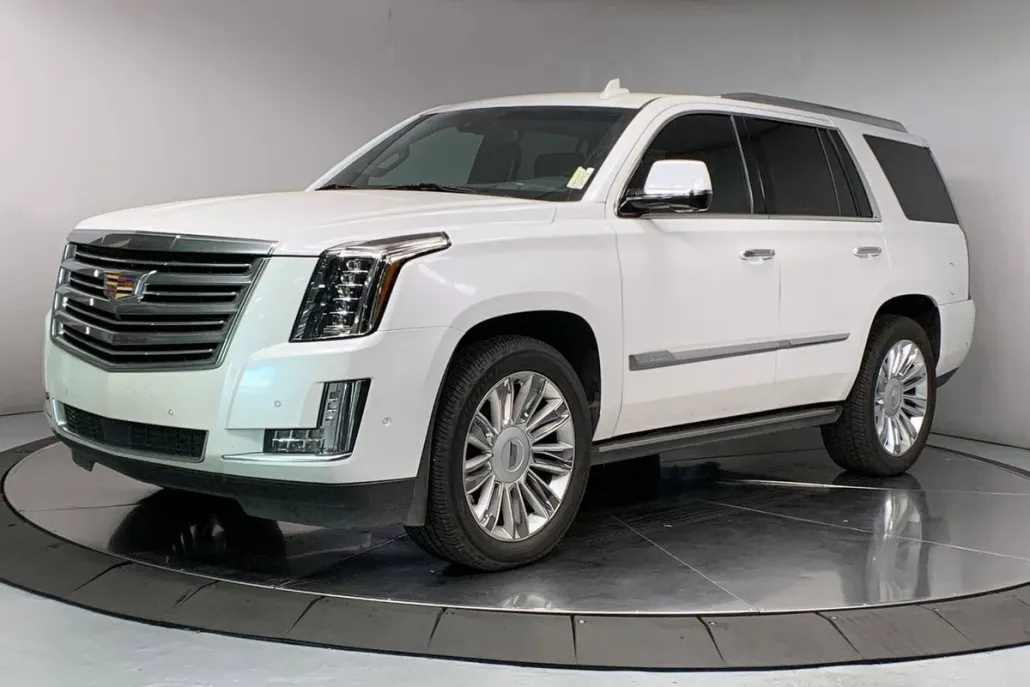 2018 Cadillac Escalade Platinum photo 1