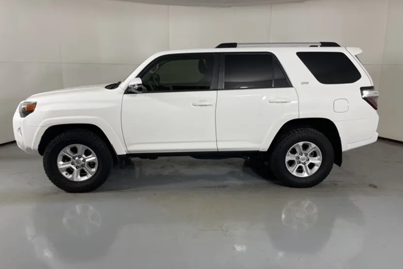 2021 Toyota 4Runner SR5 Premium 4WD photo 1