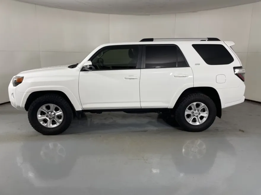 2021 Toyota 4Runner SR5 Premium 4WD photo 1