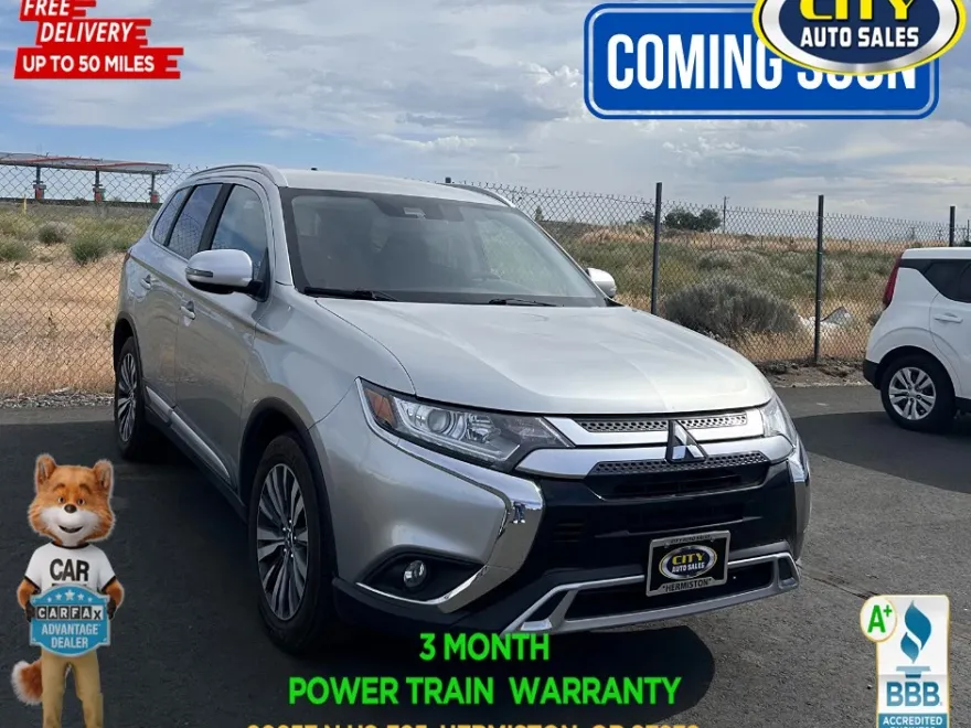 2020 Mitsubishi Outlander SEL photo 1