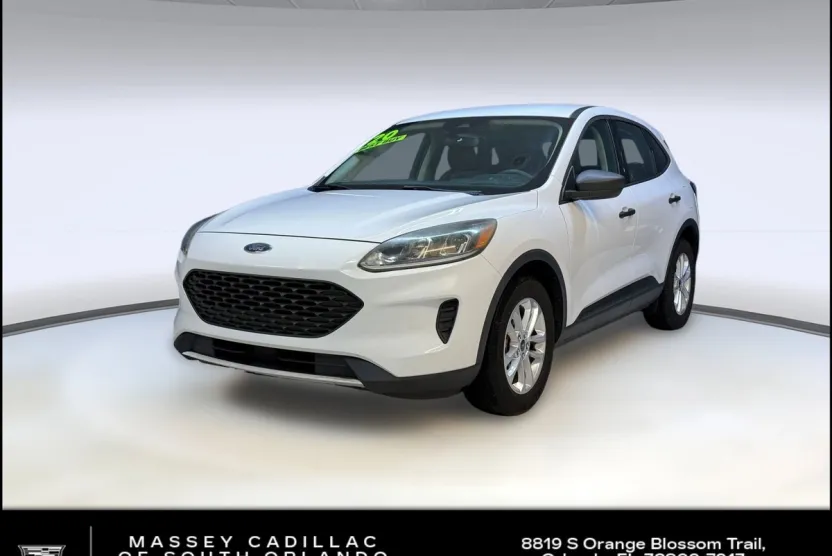 2020 Ford Escape S photo 1