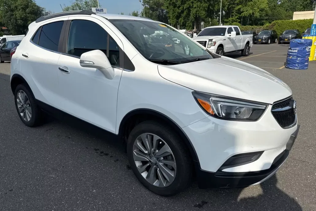 2018 Buick Encore Preferred photo 1