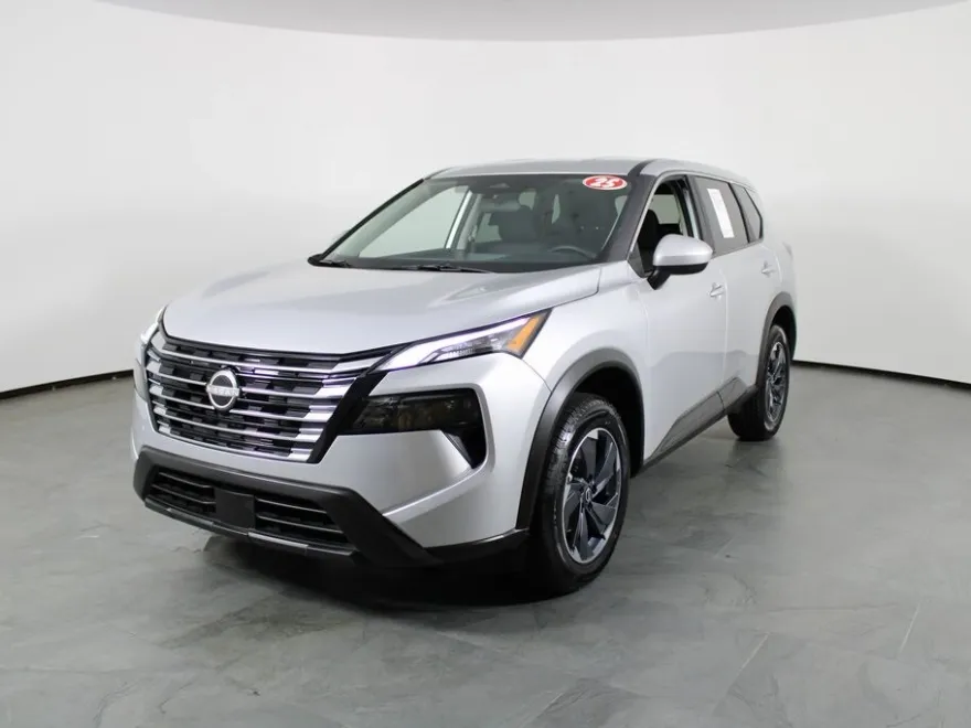 2025 Nissan Rogue SV photo 1