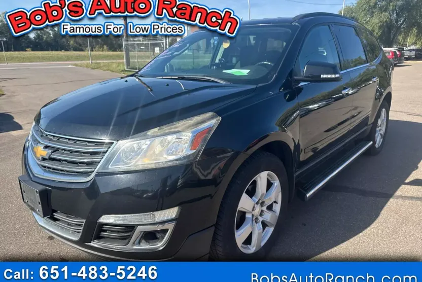 2016 Chevrolet Traverse 1LT photo 1