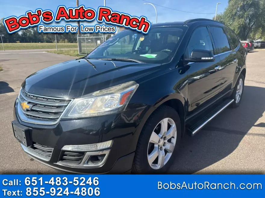 2016 Chevrolet Traverse 1LT photo 1