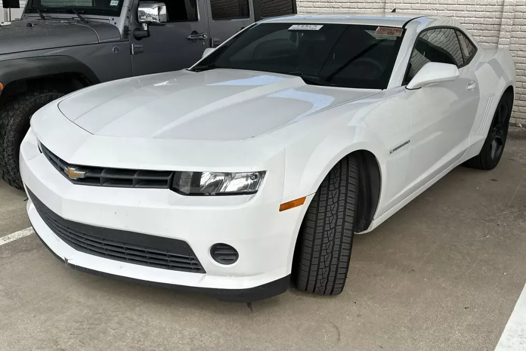 2015 Chevrolet Camaro Coupe photo 1