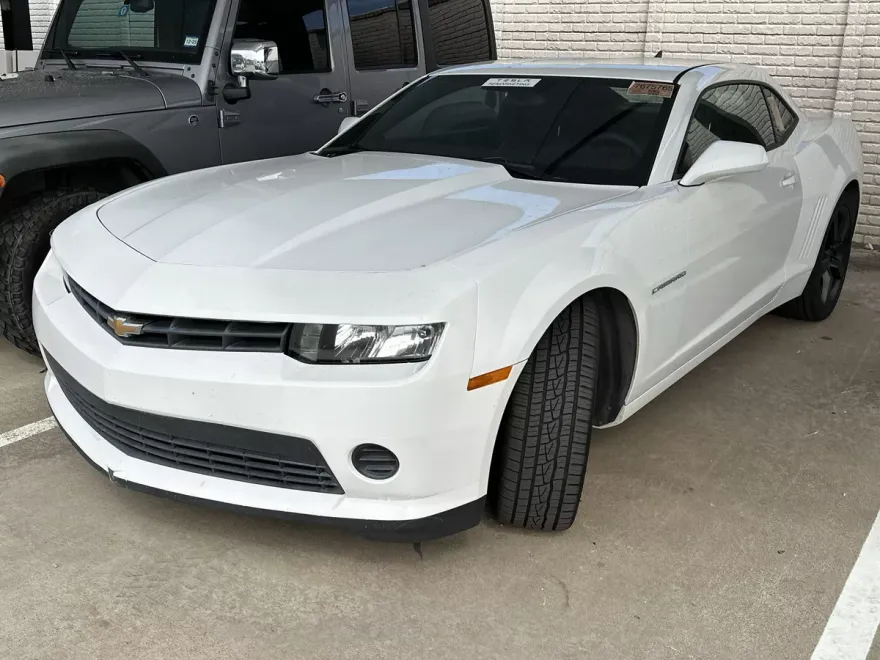 2015 Chevrolet Camaro Coupe photo 1