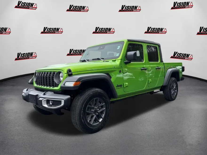2025 Jeep Gladiator Sport S photo 1