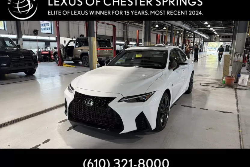 2024 Lexus IS 350 F SPORT photo 1