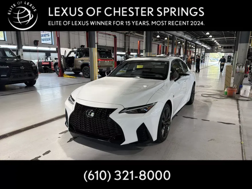 2024 Lexus IS 350 F SPORT photo 1
