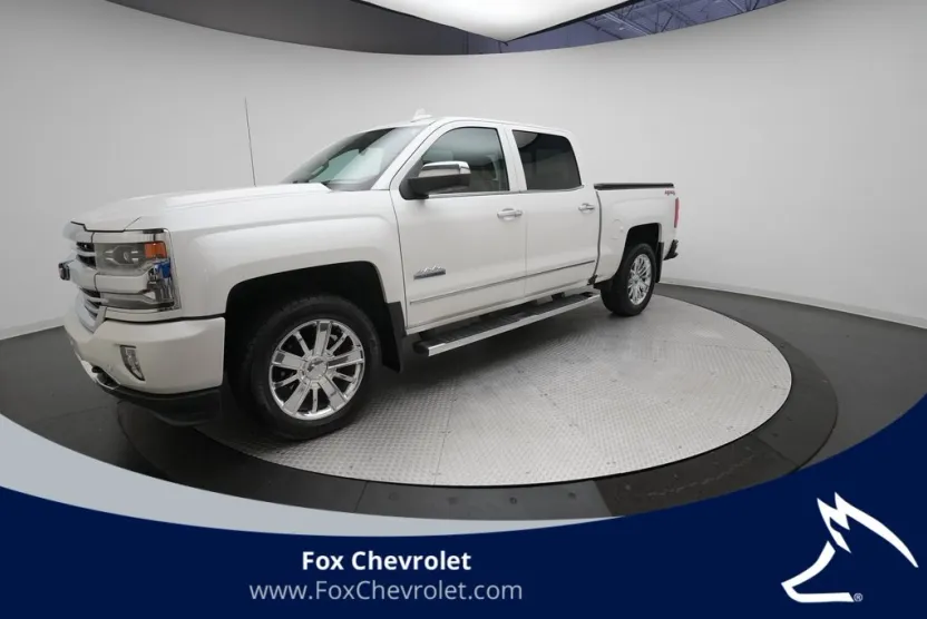 2018 Chevrolet Silverado 1500 High Country photo 1