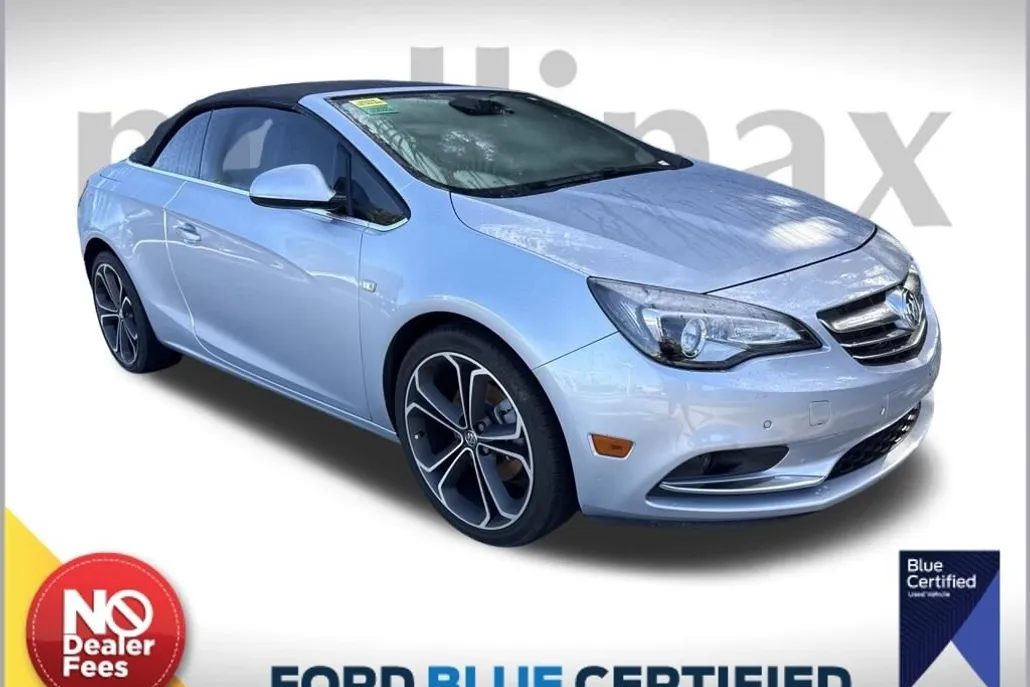 2017 Buick Cascada Premium photo 1