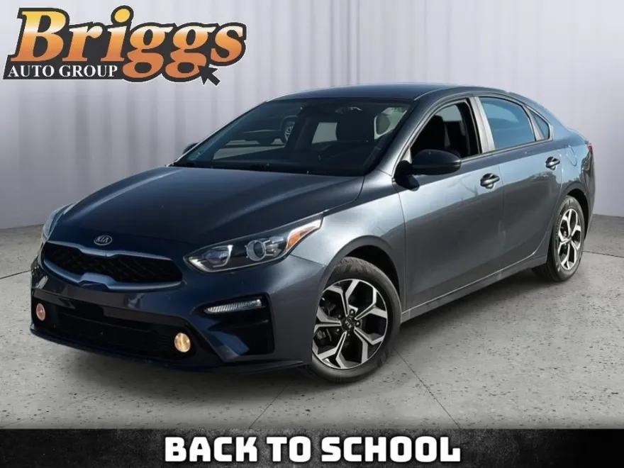 2021 Kia Forte LXS photo 1