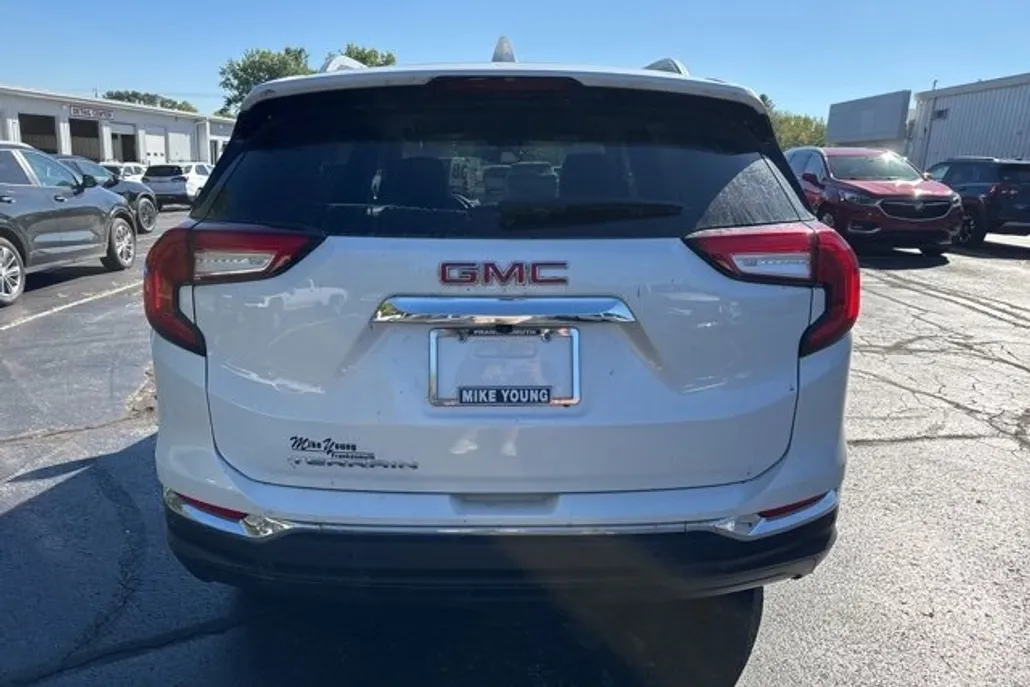 2022 Gmc Terrain SLT photo 1