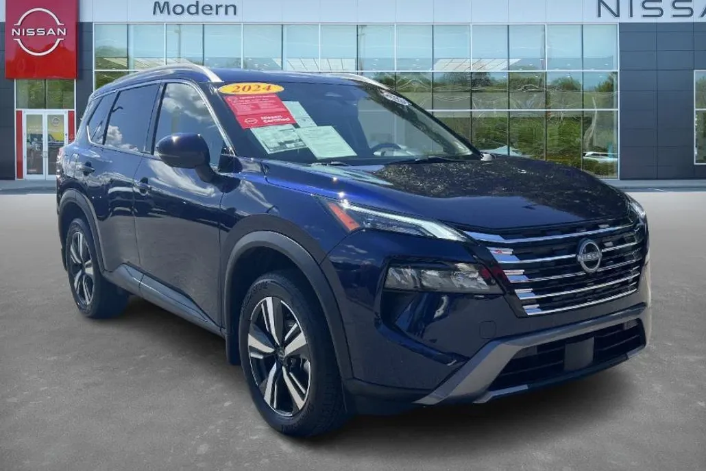 2024 Nissan Rogue SL photo 1