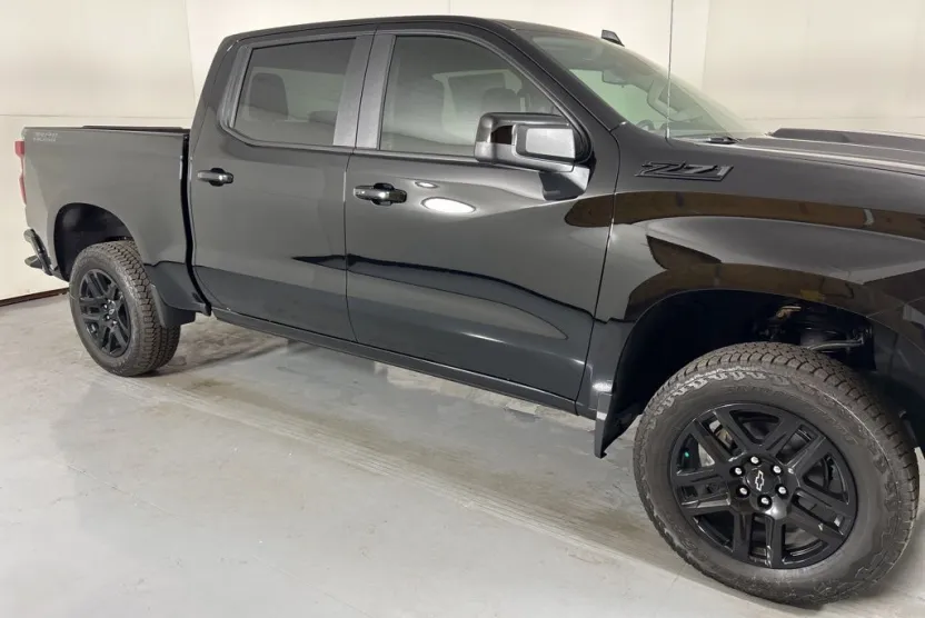 2026 Chevrolet Silverado 1500 LT Trail Boss photo 1