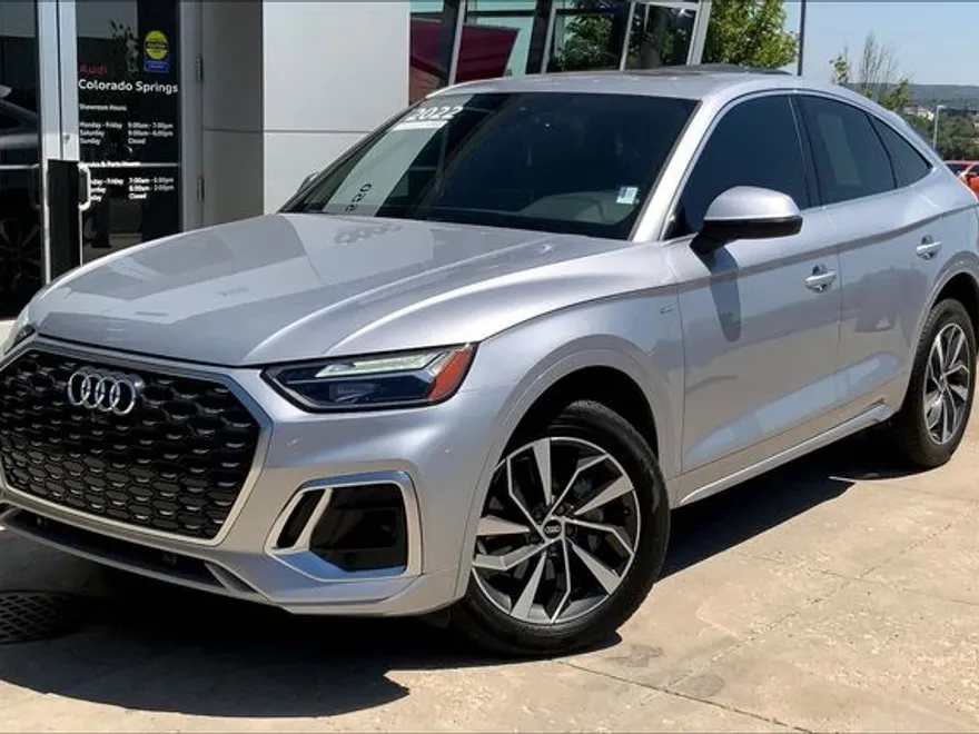 2022 Audi Q5 Sportback 45 S line Premium Plus photo 1