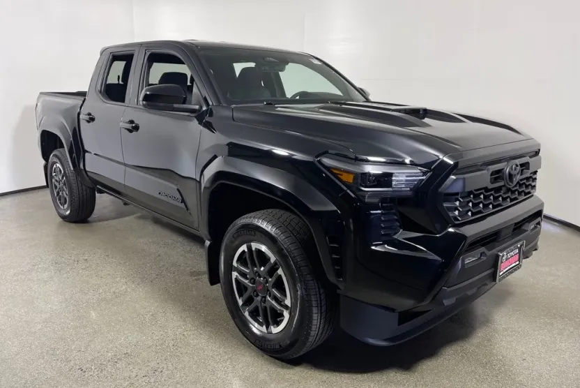 2025 Toyota Tacoma TRD Sport 4x4 Double Cab photo 1
