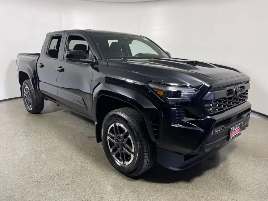 2025 Toyota Tacoma TRD Sport 4x4 Double Cab photo 1
