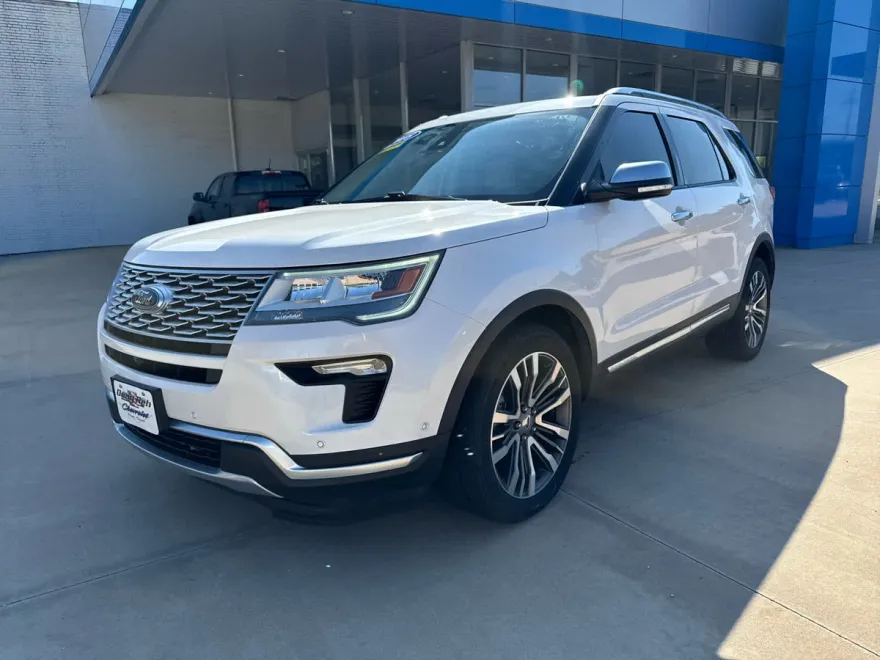 2018 Ford Explorer Platinum photo 1