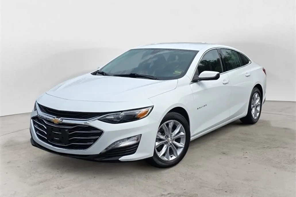 2022 Chevrolet Malibu 1LT photo 1