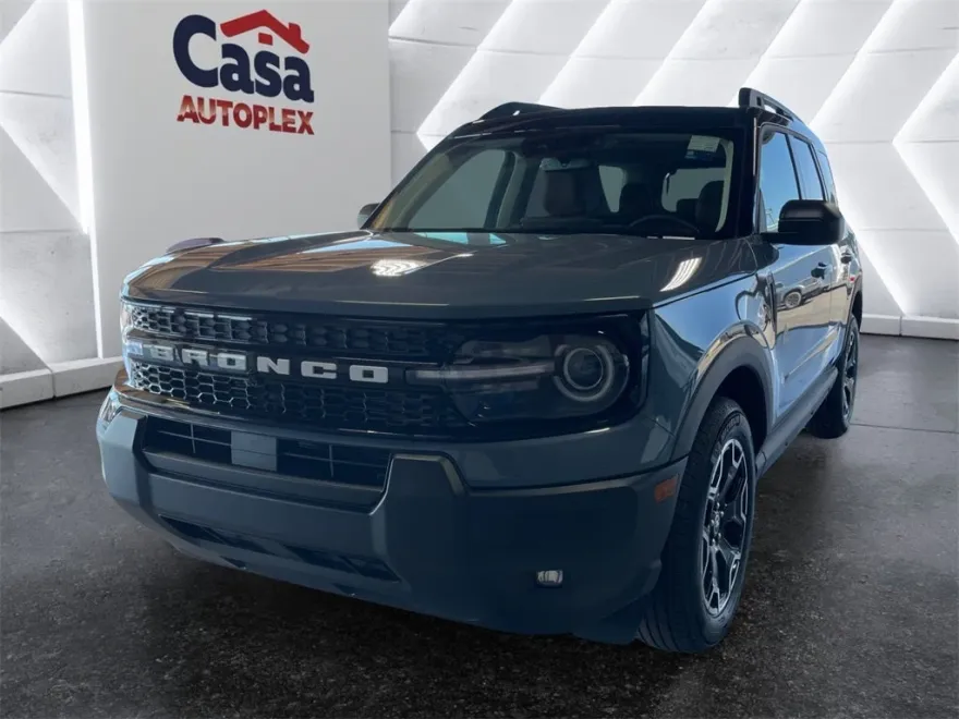 2025 Ford Bronco Sport Outer Banks photo 1
