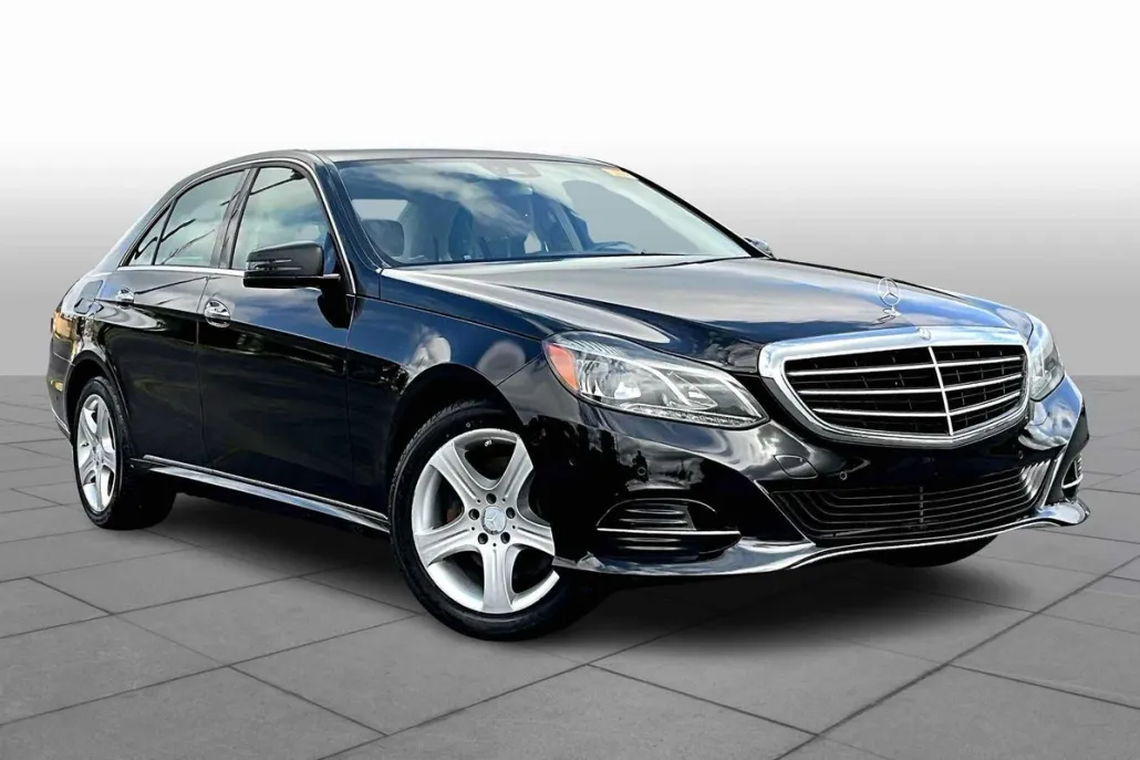2016 Mercedes Benz E 350 photo 1