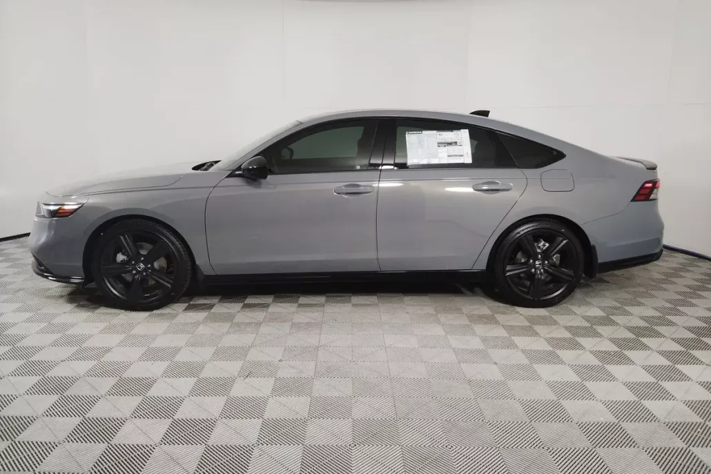 2025 Honda Accord Hybrid Sport-L photo 1